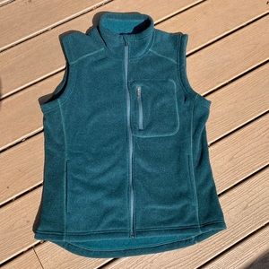 Duluth Trading Co Shoreline Fleece Vest - L